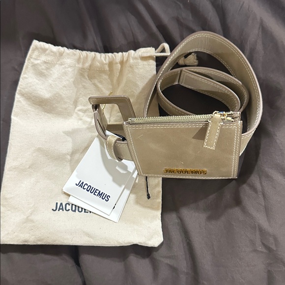Jacquemus Belt Bag - Picture 2 of 4